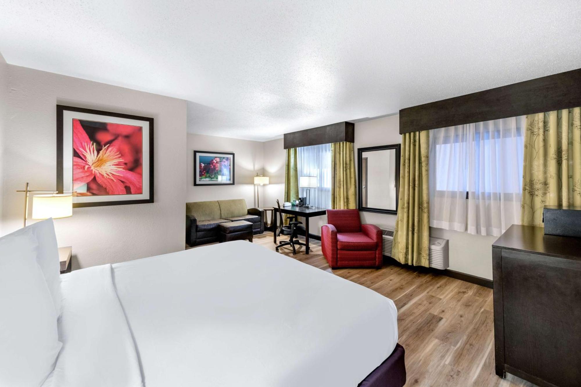 Americas Best Value Inn Marquette Buitenkant foto