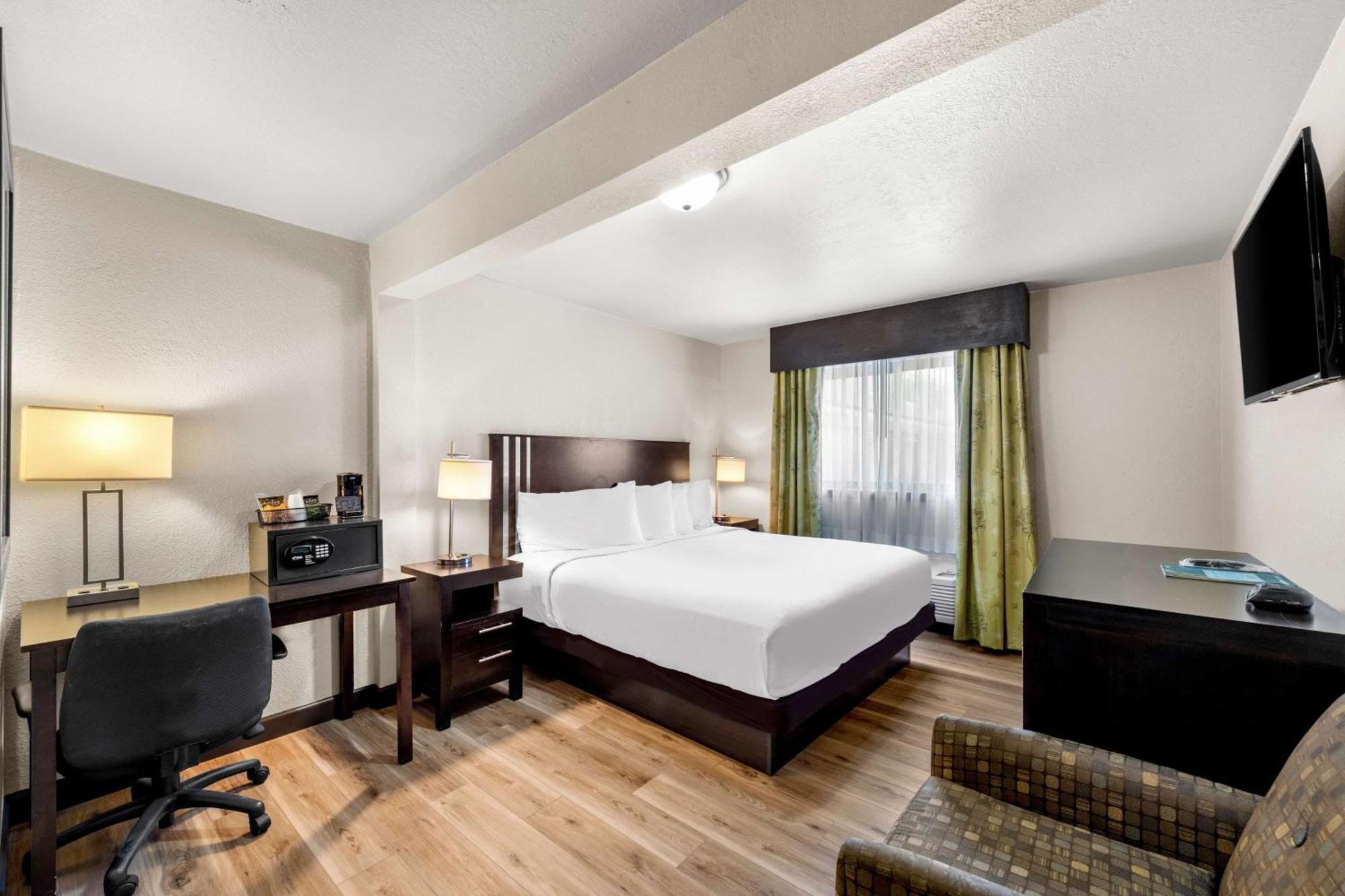 Americas Best Value Inn Marquette Buitenkant foto